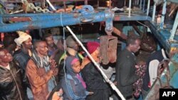 African refugees arrive in Lampedusa, Italy, fleeing from Lybia