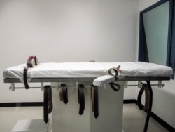 ARCHIVO - Esta foto del 7 de julio de 2010 muestra la cámara de inyección letal de Nebraska en la Penitenciaría del Estado en Lincoln, Nebraska.