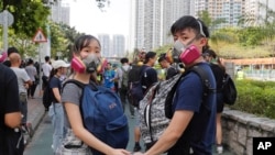 参加香港抗议活动的民众。(2019年8月5日)