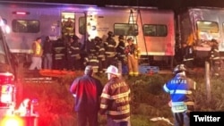 El servicio que conecta Penn Station en la Gran Manzana con los suburbios de la isla de Long Island, es la mayor red de trenes de cercanías de Estados Unidos, con una media de 300.000 pasajeros diarios entre semana.
