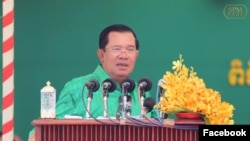 FILE: Prime Minister Hun Sen speaks at the opening ceremony of Khmer New Year in Siem Reap, on Friday, April 14, 2017. (Courtesy photo of Prime Minister's Facebook page)