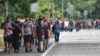 ¿Por qué no dejan de formarse las caravanas de migrantes a EEUU?