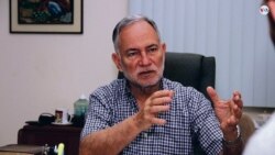 José Ángel Buitrago, miembro de la Asociación de Exportadores de Café de Nicaragua, habla para VOA Noticias. [Foto: Daliana Ocaña].