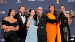 เหล่าศิลปินจากภาพยนตร์ "Emilia Perez" ที่งานประกาศรางวัลลูกโลกทองคำที่โรงเเรม Beverly Hilton ในเเคลิฟอร์เนีย วันที่ 5 ม.ค. 2025