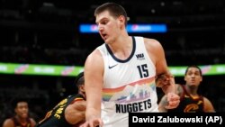 Le pivot des Nuggets, Nikola Jokic, Denver, Colorado, le 19 janvier 2019. 