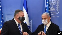 Američki državni sekretar Majk Pompeo i izraelski premijer Benjamin Netanjahu na konferenciji za novinare u Jerusalimu 24. avgusta 2020. 