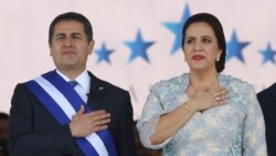 La esposa del procesado expresidente de Honduras buscará la presidencia en 2025
