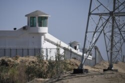 Kamp interniran warga Uighur yang dijaga dan dimonitor secara ketat di Hotan, Xinjiang, China (foto: dok).