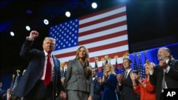 VaDonald Trump naAmai Melania Trump