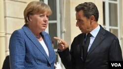 Italia y España también buscan reducir sus deudas para evitar la necesidad de rescates financieros.