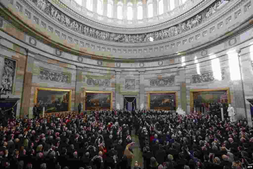 Icumba ca Rotunda Donald Trump yarahiriyemwo