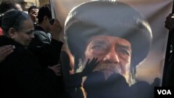 Shenouda, quien fue elegido patriarca en 1971, lideró a los coptos durante décadas de tensión con la mayoría musulmana de Egipto.
