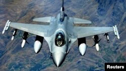 미 공군의 F-16 전투기 (자료사진)