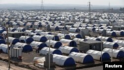 A view shows Khazer camp for displaced Iraqi people who fled the Islamic State stronghold of Mosul, Iraq, Feb. 6, 2017. 