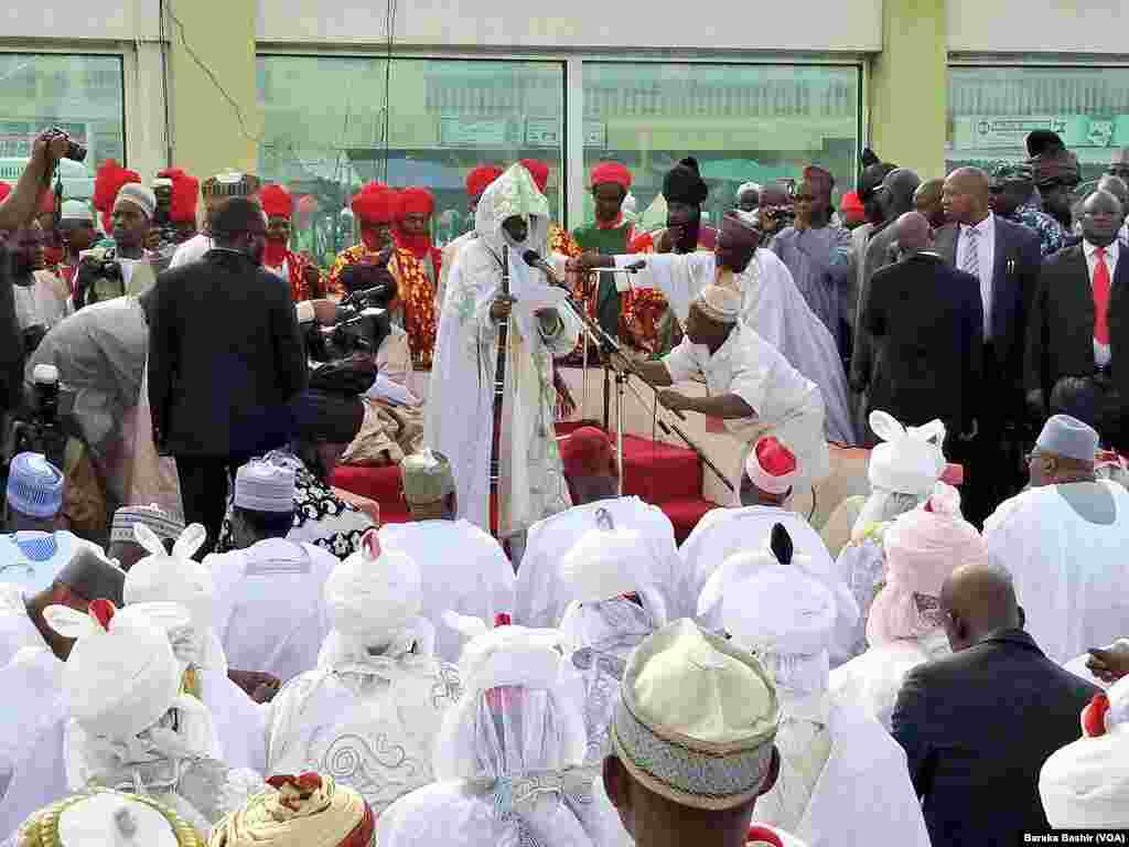  Sarkin Kano Malam Muhammadu Sanusi na biyu ya hudubar sallar Eid Fitr.