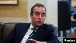 Министр обороны Франции Себастьен Лекорню (архивное фото)