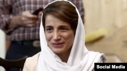 خانم ستوده تا ۲۰ روز پیش، حدود ۴۵ روز در اعتصاب غذا بود. 