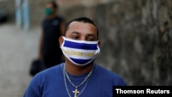 Miles de salvadoreños se encuentran varados en el exterior desde el cierre el cierre de las fronteras, debido a que el gobierno no ha permitido su retorno y se niega a repatriarlos.