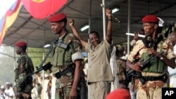 Le president tchadien Idriss Deby Itno face aux militants du MPS, N'Djamena (archives)