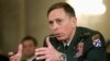 En quête d'un diplomate en chef, Trump reçoit l'ex-patron de la CIA David Petraeus