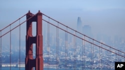 Gedung-gedung pencakar langit di San Francisco diselimuti asap dari kebakaran hutan, Rabu, 19 Agustus 2020. 