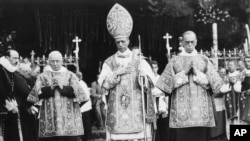 Foto sin fecha del Papa Pío XII. El papa Francisco ordenó en junio de 2022 la publicación en línea de 170 volúmenes de sus archivos "judíos" de los archivos del papa Pío XII anunció el Vaticano, en medio de un renovado debate sobre de su papa de la II Guerra Mundial.