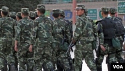 Pasukan keamanan Tiongkok menewaskan seorang pengunjuk rasa Tibet di propinsi Sichuan, Kamis (26/1).