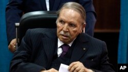 Le président Abdelaziz Bouteflika à Algier, le 4 mai 2017.