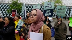Une manifestation contre le décret migratoire à Seattle, le 15 mai 2017.
