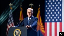Gjatë fjalimit në Tempe, Arizona (28 shtator 2023)