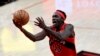 L'attaquant des Raptors de Toronto, Pascal Siakam, pendant la deuxième mi-temps d'un match de la NBA contre les Trail Blazers de Portland, en Oregon, le lundi 11 janvier 2021. 