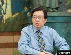 位於台北的政治大學國關中心兼任研究員嚴震生