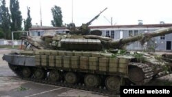 Захолений українськими силовиками російський танк