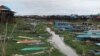 អ្នក​នេសាទ​ខ្សត់​ត្រី​ ខណៈ​រដូវ​ទឹក​ទន្លេ​សាប​ហូរ​បញ្ច្រាស​ចូល​បឹង​ទន្លេសាប​យឺត​ជាង​ធម្មតា