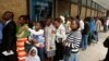 Rakyat Zimbabwe Kesulitan Dapatkan Uang Tunai