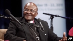 Salah satu penerima Hadiah Nobel, Uskup Desmond Tutu, ikut mendesak calon Presiden Tiongkok Xi Jinping untuk membebaskan peraih Nobel Perdamaian Liu Xiaobo dan aktivis Tiongkok dari penjara, Selasa (4/12).