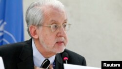 Ketua Komisi Peneliti PBB tentang Suriah, Paulo Pinheiro memaparkan laporan tentang situasi di Suriah kepada komisi HAM PBB di Jenewa, Swiss (foto: dok).