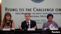 El secretario de Estado de Estados Unidos, Antony Blinken, la secretaria de Brasil para América Latina y el Caribe, Gisela Padovan (izq.), y la subsecretaria general de la ONU, Amina Mohammed, en una reunión sobre Haití, en Río de Janeiro, Brasil, el 22 de febrero de 2024.