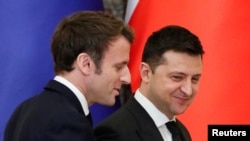 Serokê Ukrayna Zelenskiy û serokê Fransa Macron li Kîev kombûn