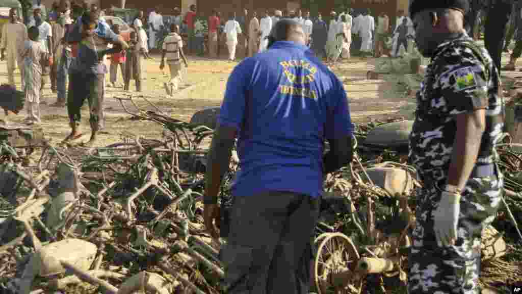Hoto Harin Bam a Masallacin na Kano, Nuwamba 28, 2014.