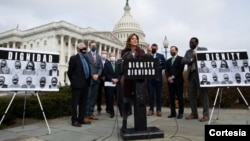 Republicanos presentaron el Plan Dignidad el miércoles 17 de marzo de 2021, en Washington D.C. [Tomado de Twitter/Representante María Elvira Salazar]