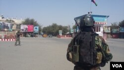 پنج روز از نبرد کندز می‌گذرد، در مناطق مختلف شهر کندز درگیری میان نیروهای امنیتی افغان و جنگجویان طالب جریان دارد.