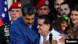 Alex Saab, es recibido por el presidente Nicolás Maduro en el Palacio de Miraflores. 