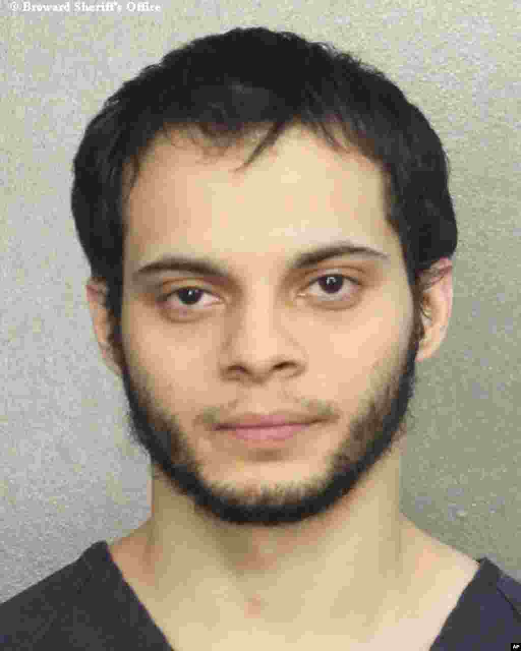 La photo d’Esteban Ruiz Santiago, présumé auteur de la fusillade à l'aéroport international de Fort Lauderdale, en Floride. Photo publiée par le chef de la police Broward, 7 janvier 2017. 