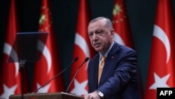 Recep Tayyip Erdogan, le président de la Turquie lors d'une conférence à Ankara le 5 octobre 2020. 