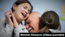 Mərhum Zaur Həsənovun ailə üzvləri
