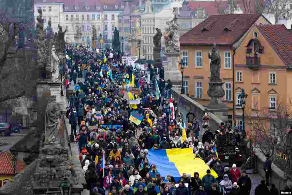 Прага, Чехия Акция протеста, посвященная третьей годовщине российского вторжения в Украину, 23 февраля 2025 года 