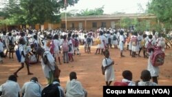 Alunos podem voltar a ficar sem aulas