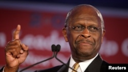 Herman Cain, ex candidato presidencial en las elecciones primarias del partido republicano de 2012. Foto de archivo del 17 de junio de 2011.