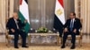 Fələstin Muxtariyyəti rəhbəri Mahmud Abbas və Misir prezidenti Əbdülfəttah əs-Sisi. Ərəb Liqası Sammiti. 4 mart, 2025-ci il.